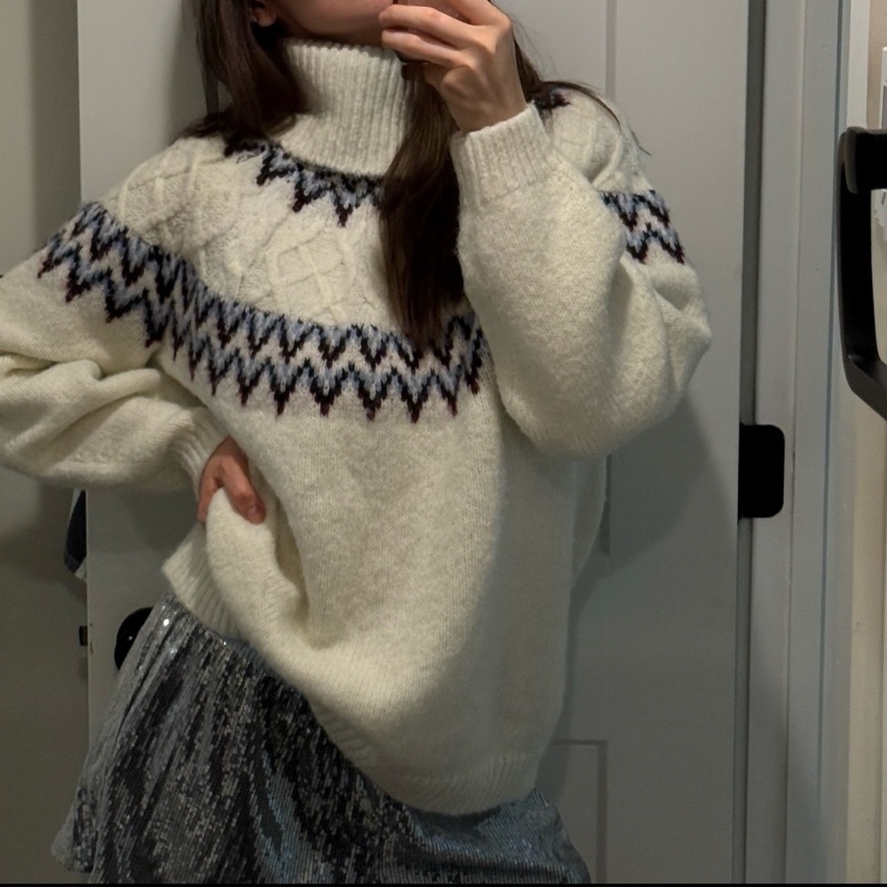 Pull&Bear Cream Patterned Turtleneck Sweater - image 1